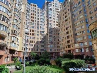 Продам 3 комн.квартиру 96 кв.м. на ул.Никольско-Слободской 2 Б