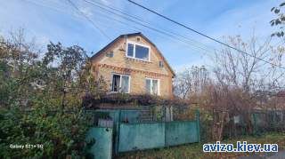 Продам 2 эт.кирпичный дом 110 кв.м. в с.Хотяновке,с.к Озерный