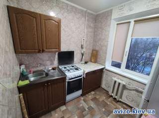 Сдам комнату для девушки УЛ. Якуба Колоса Борщаговка