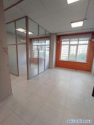 Без комиссии офис 100 м², ЖК Златоустовский, Полтавская 10, Черновола