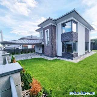 Продам 2 эт.кирпичный дом 200 кв.м. в с.Ходосеевка,КГ Новый Свет