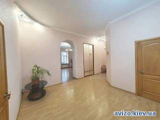 Аренда офиса 140 м2, Руставели 34, Центр, м Дворец Спорта, Бессарабка