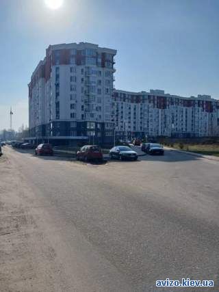 торгові площі Бучанський, Крюківщина, Єдностi 5