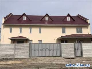 8-к будинок Київ, Деснянський, Карла Маркса 1