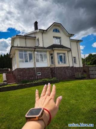5-к будинок Бучанський, Горбовичі, Центральна
