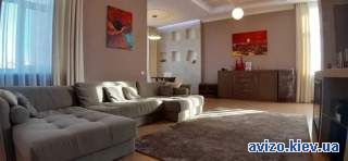 4-к квартира Київ, Шевченківський, Дмитрівська 66а