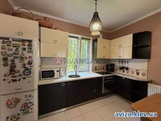 3-к будинок Київ, Дніпровський, 1 Садовий