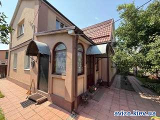 3-к будинок Вишгородський, Нові Петрівці, Свято-Покровська