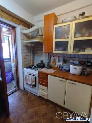 Продам 1-комнатную квартиру, Озерная ул, м. Героев Днепра 2 мин. пешком