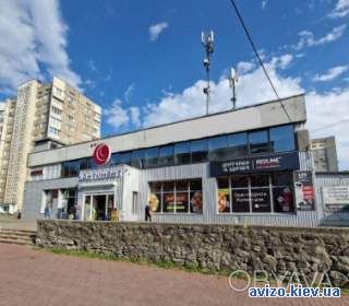 Торговые помещения, 900 м.кв.