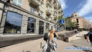 торгові площі Київ, Печерський, Велика Васильківська 24