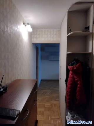 кімната Київ, Оболонський, Маршала Тимошенка 4а