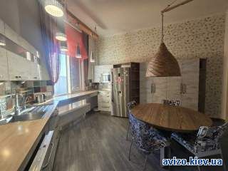 4-к квартира Київ, Голосіївський, Михайла Ломоносова 75а