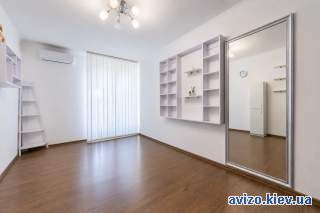 Продам 3 кімнатну квартиру в ЖК Комфорт Таун